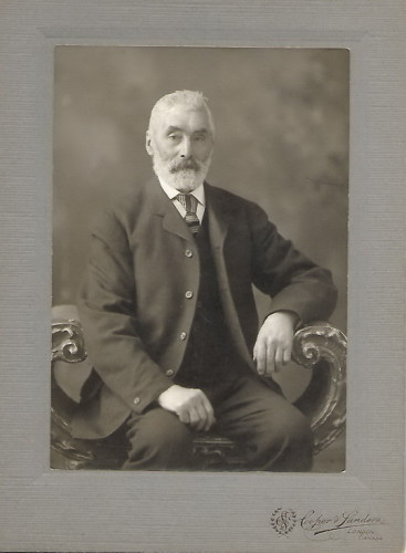 A person sitting in a chair

AI-generated content may be incorrect.